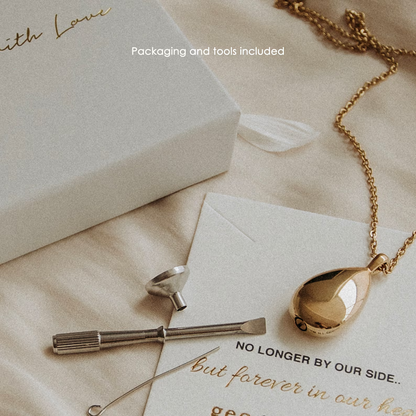 Collier cinéraire en forme de larme