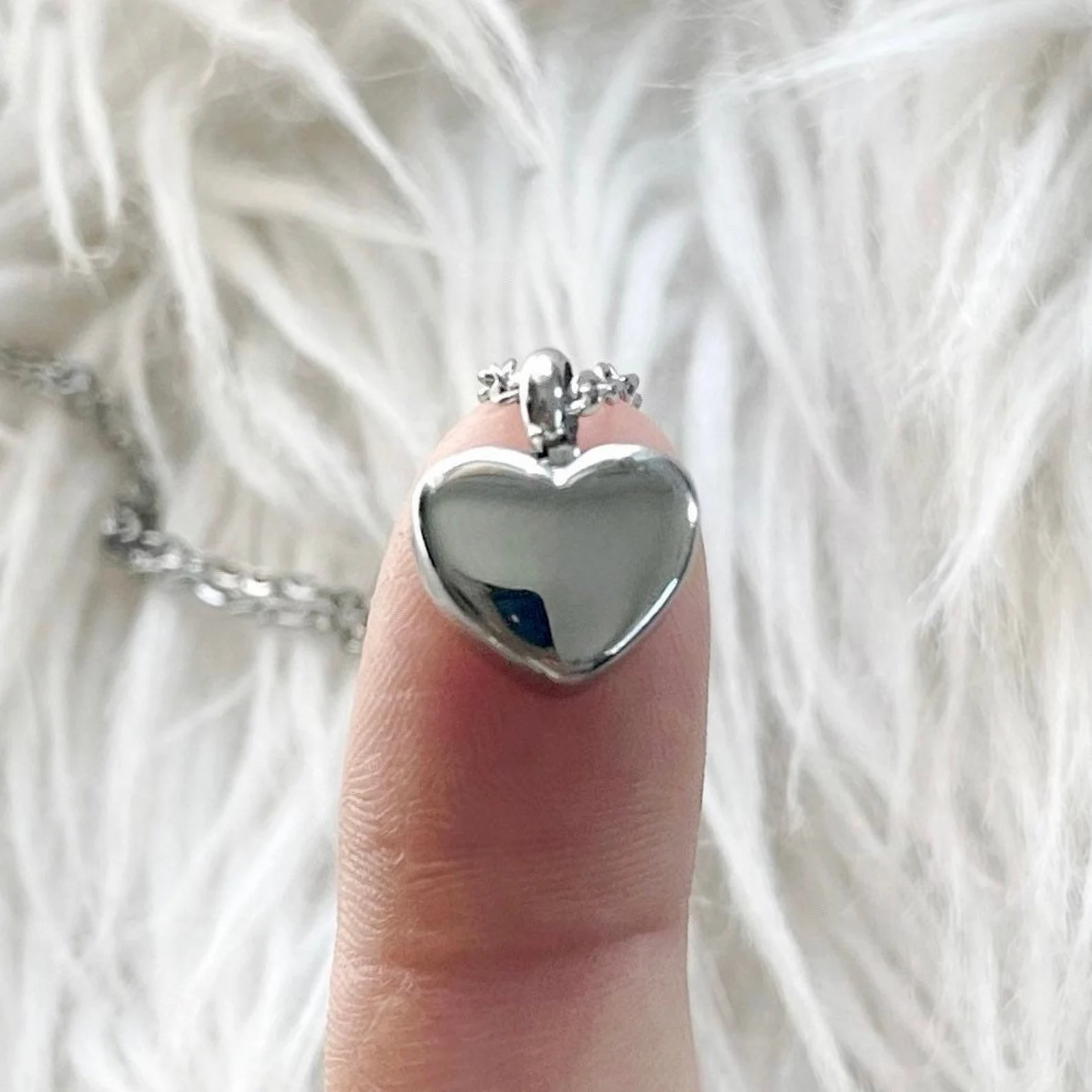 Mini collier cinéraire cœur